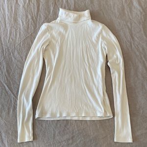 Cream ribbed turtleneck